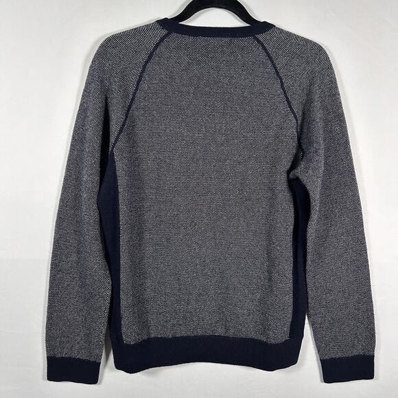 Vince. Classic Luxe Soft Wool Cashmere Crewneck Sweater Gray Navy Men’s Small - Picture 4 of 8